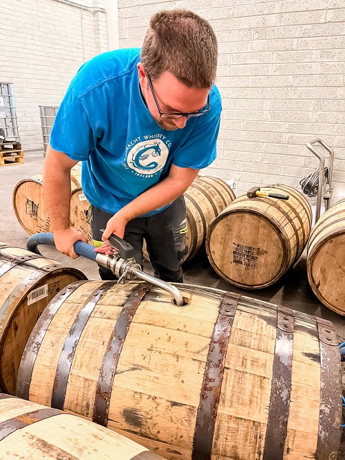 CaskFilling-2022-07-27-18-13-56_by_JuliaNourney
