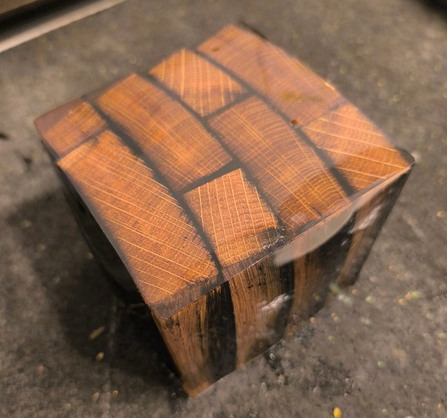 Untersetzer_4_Daubenblock_in_Kunstharz