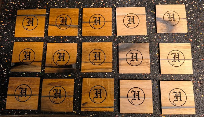 Untersetzer_6_Gruppe_teilweise_mit_Holzbutter